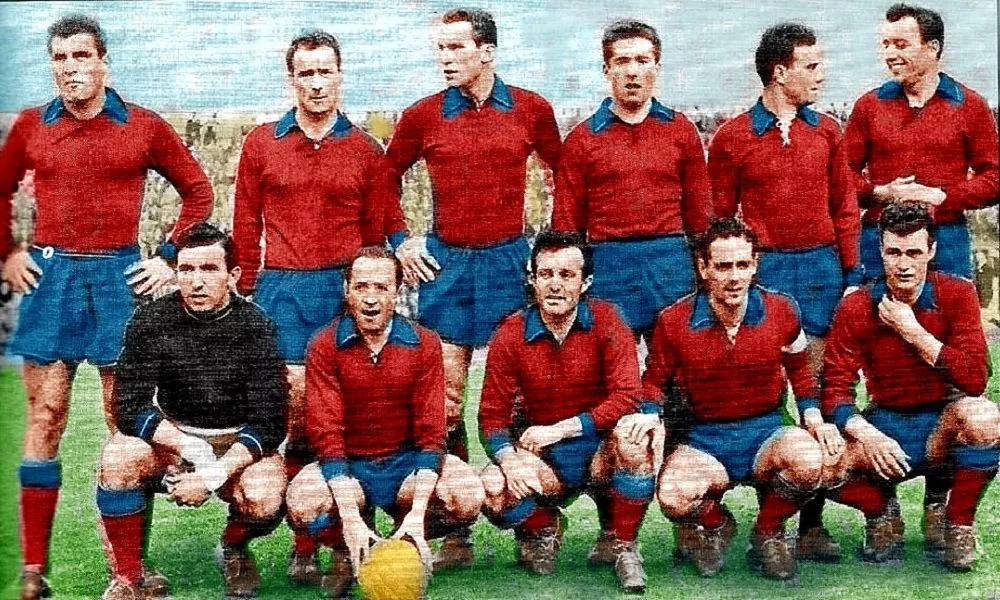 Una formazione del Calcio Catania nella stagione 1953/54 in Serie B