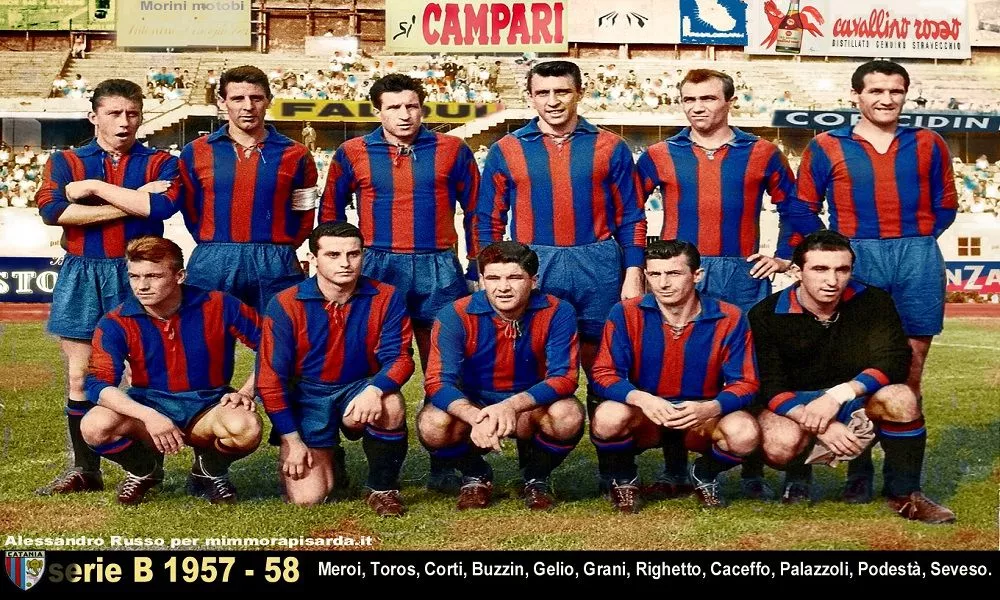 Una formazione del Calcio Catania nella stagione 1957/58 in Serie B