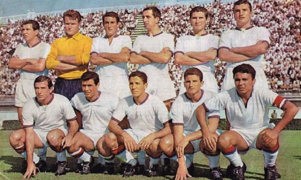 Una formazione del Calcio Catania nella stagione 1964/64 in Serie a