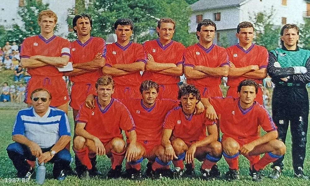 Una formazione del Calcio Catania nella stagione 1987/88 in Serie C1