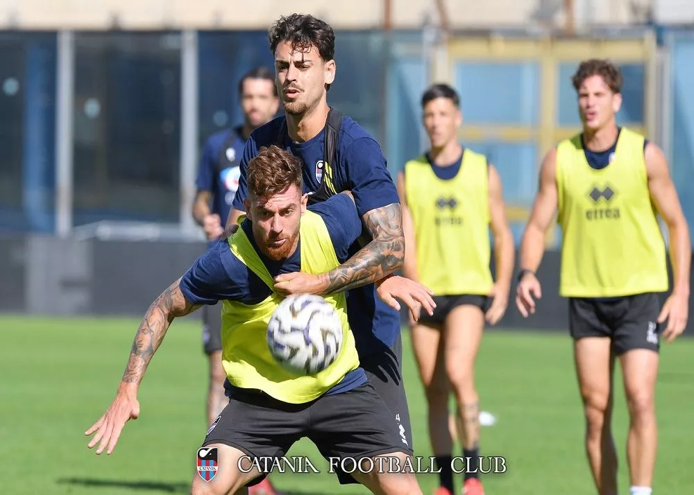 la squadra del catania si allena al Massimino per preparare la sfida col Benevento