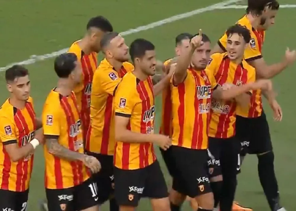 Il benevento travolge l'altamura e torna al secondo posto