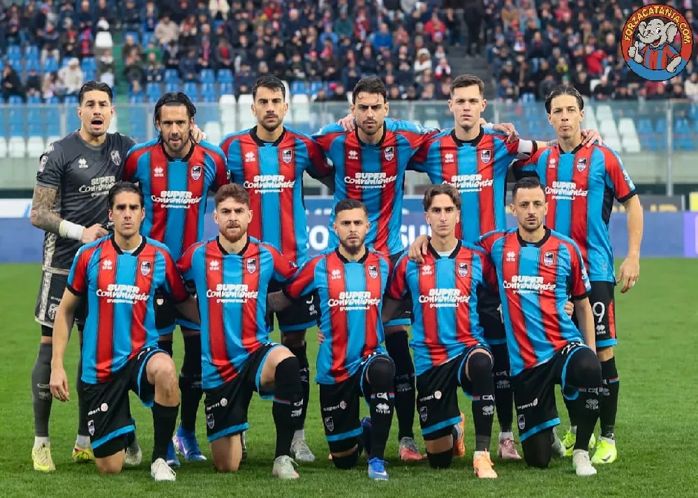 la formazione del catania in campo contro il cosenza