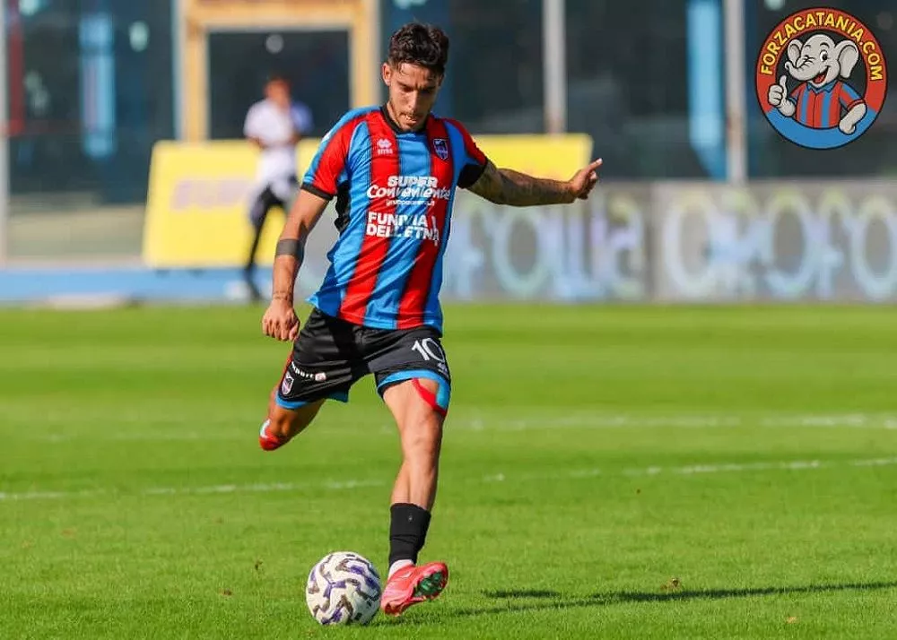 la punizione di cicerelli che vale l'1-0 contro la Salernitana