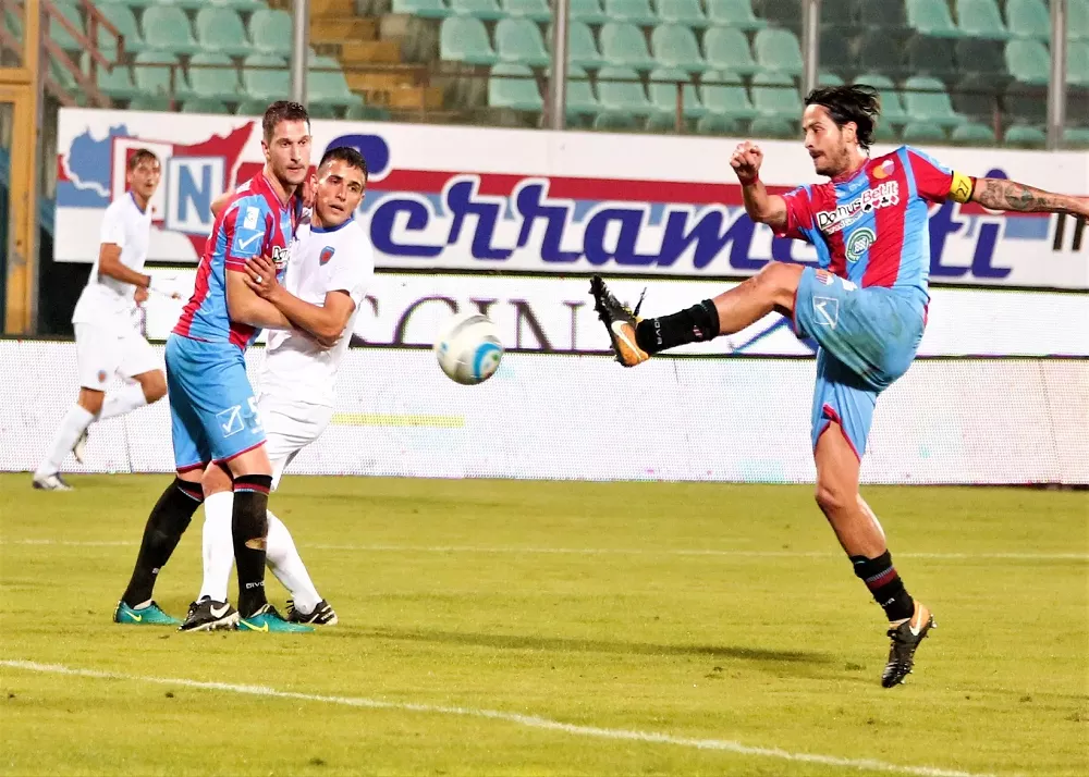 l'ultimo precedente tra catania e siracusa con marcatore Marco Biagianti