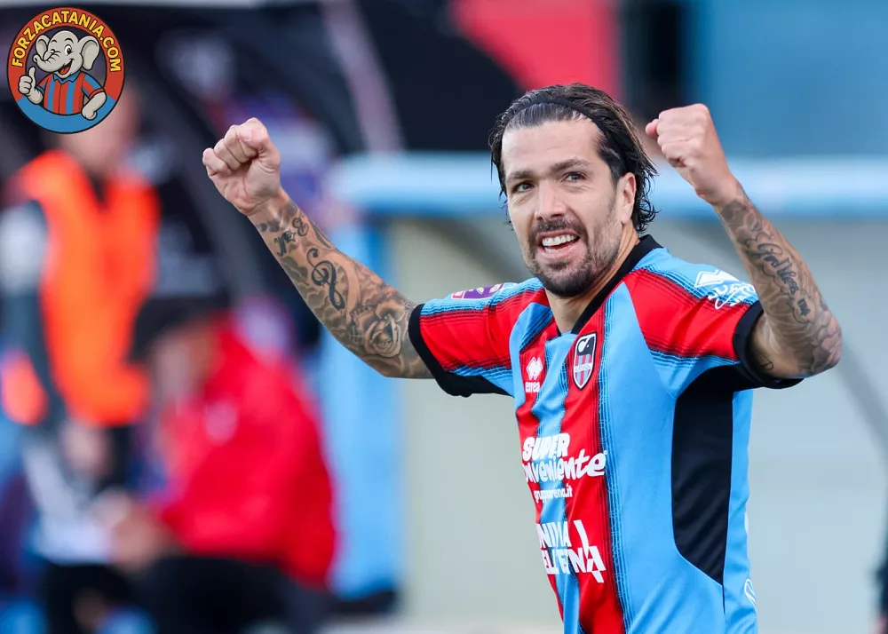 l'esultanza di Francesco Forte dopo il gol decisivo contro il latina