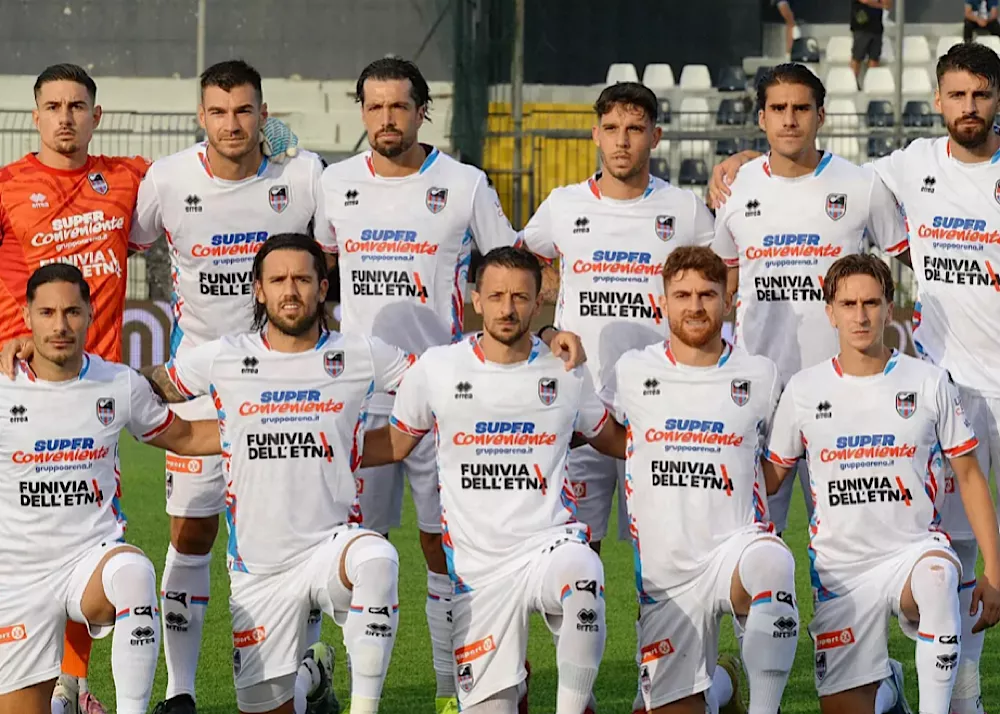 la formazione del catania a cave de tirreni vinta 0-1 con la cavese