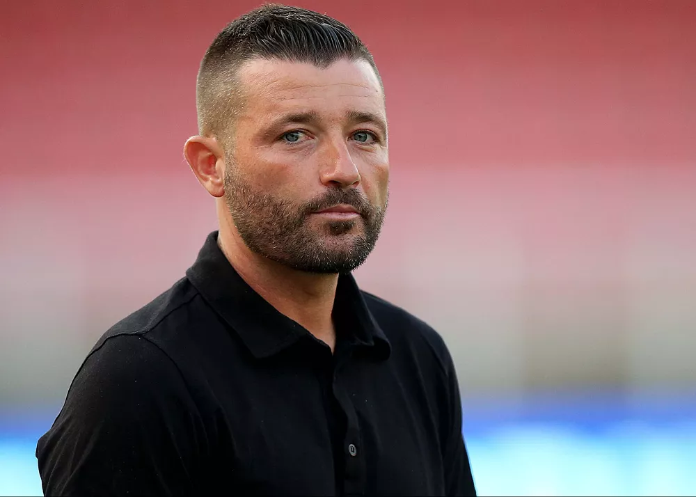 il tecnico della casertana Federico Coppitelli in conferenza stampa