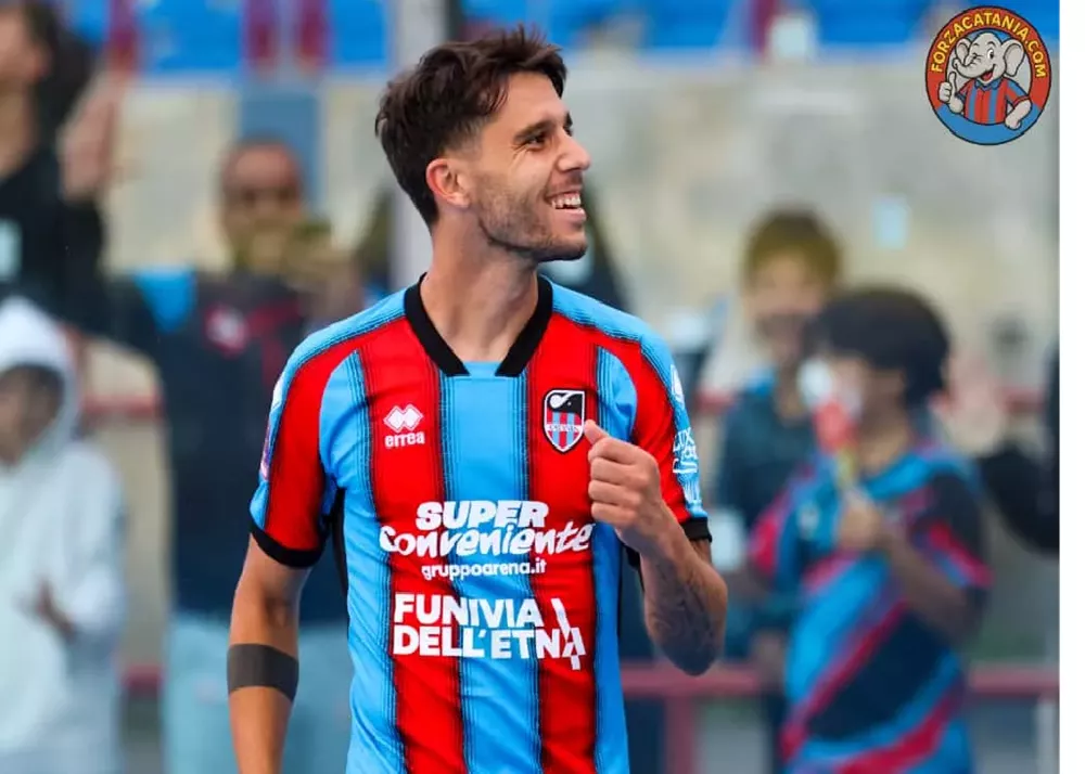 l'esultanza di emmanuele cicerelli dopo il gol del 2-0 all'altamura