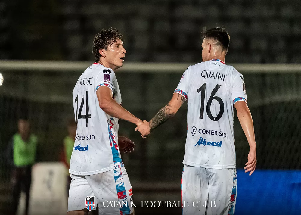 Di tacchio e quaini in campo con la maglia del catania a Caserta