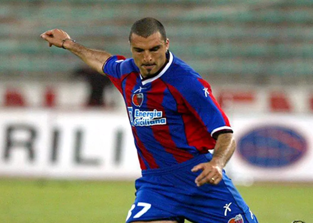 gennaro monaco ex calciatore del catania nell'anno della prima apparizione in B