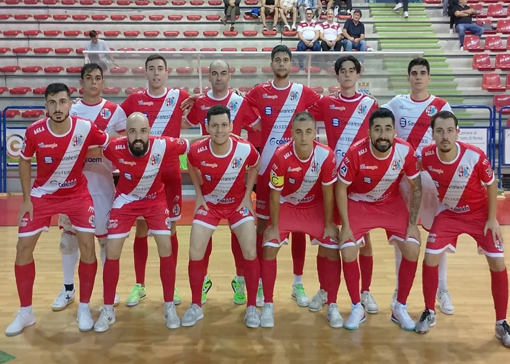 la rose del mantova calcio a 5 in campo in serie a futsal