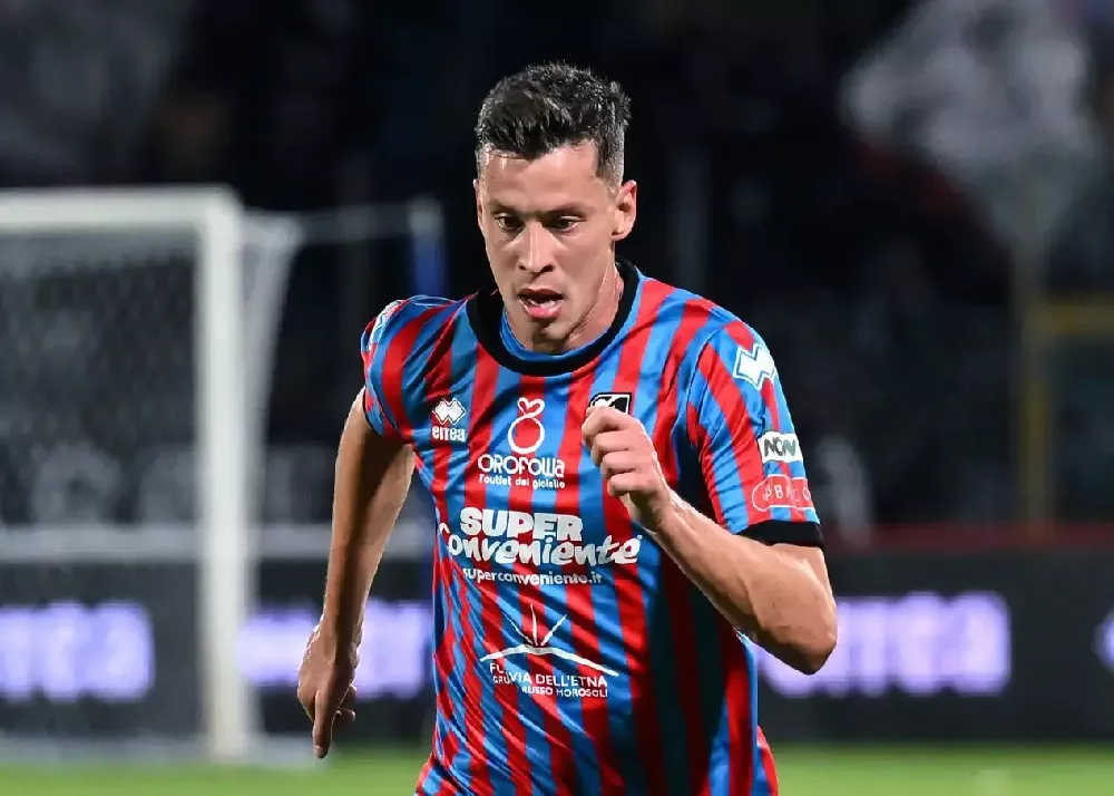 davide marsura con la maglia del catania. da oggi è svincolato