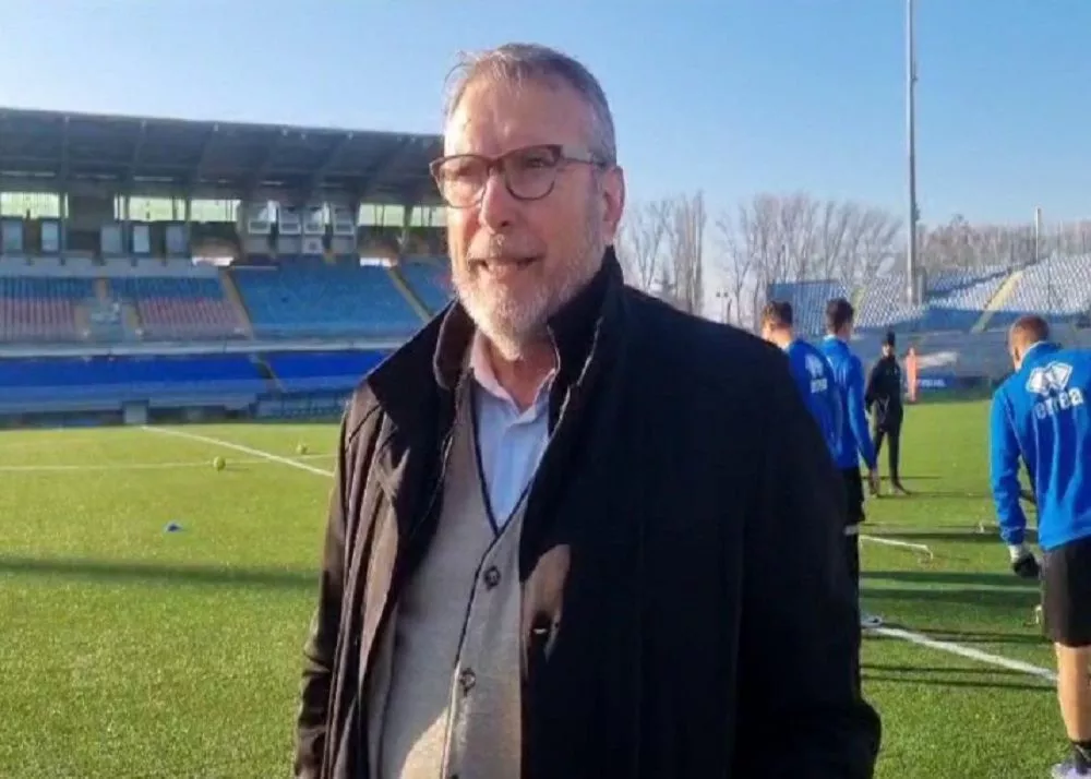 pietro lo monaco dirigente dell'enna entra in campo