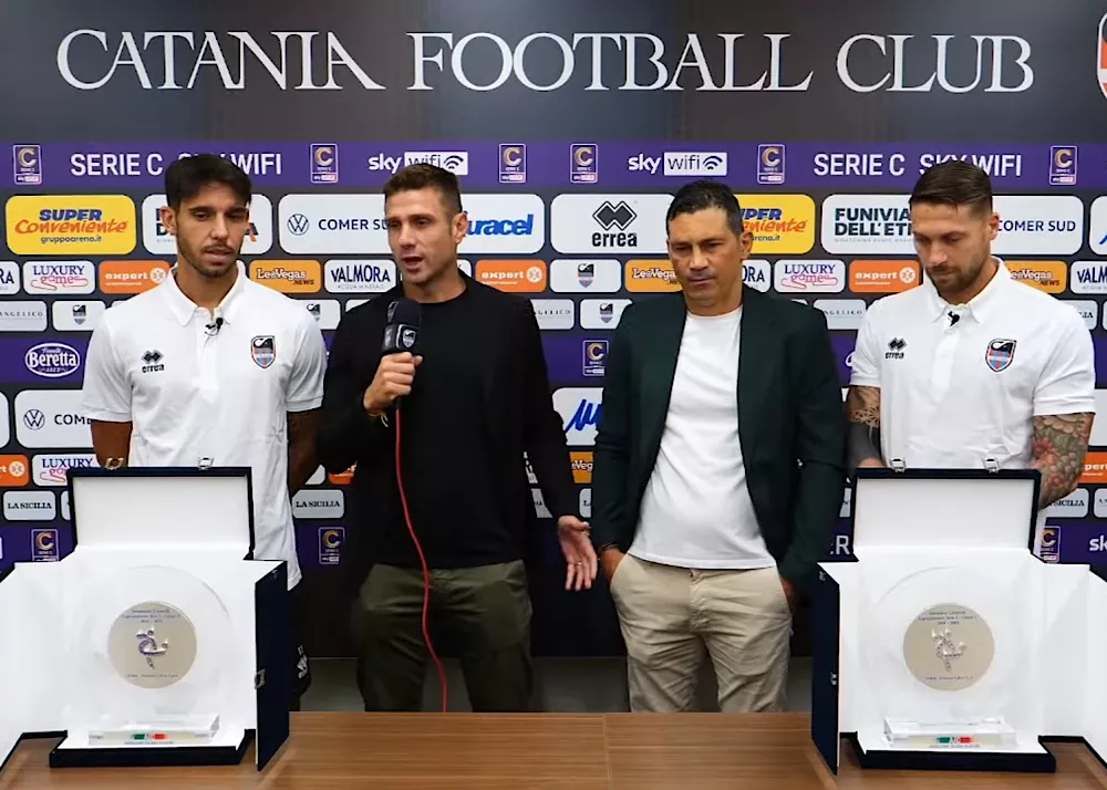 il premio aic capocannonieri vinto da Cicerelli e Caturano