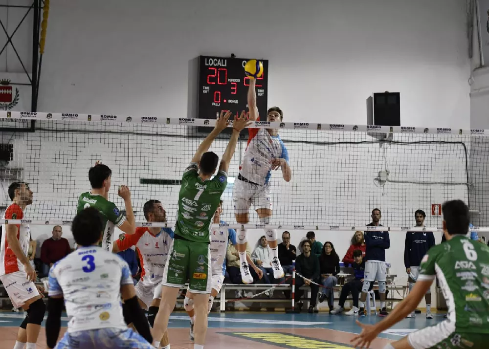 una fase di gioco del match Romeo Sorrento-Sviluppo Sud Catania